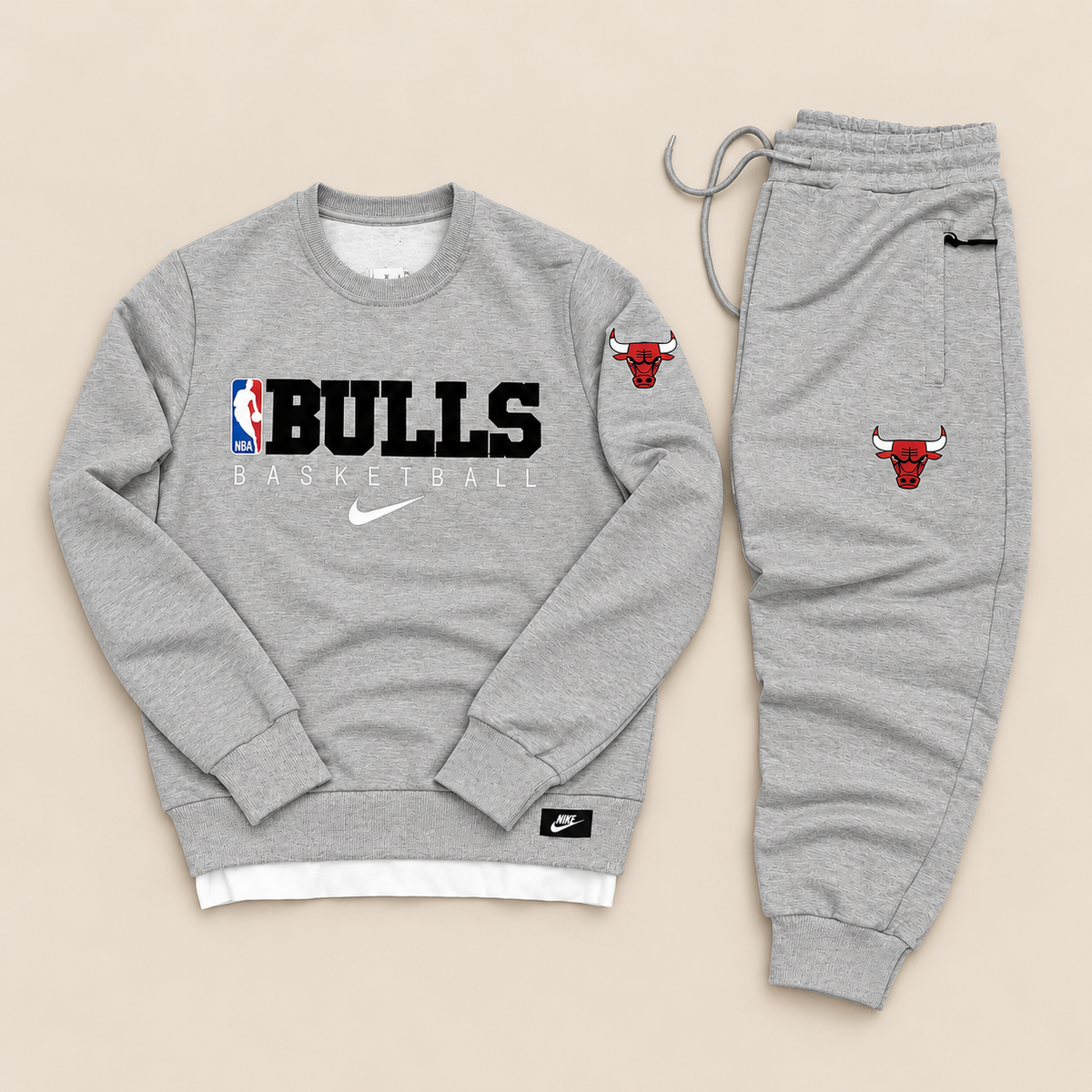 Conjunto Bulls Cinza — fotografia de catálogo com fundo bege