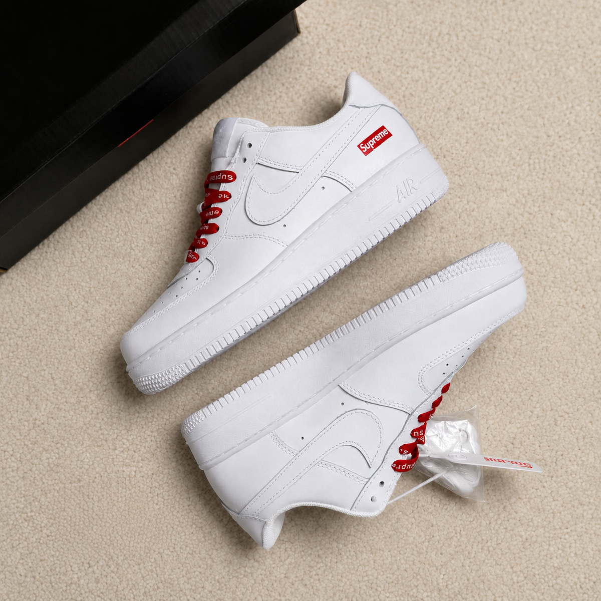 NIKE AIR FORCE 1 LOW SUPREME BRANCO