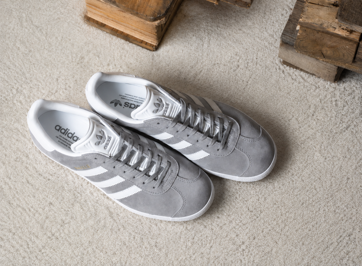 ADIDAS GAZELLE CINZA / BRANCO