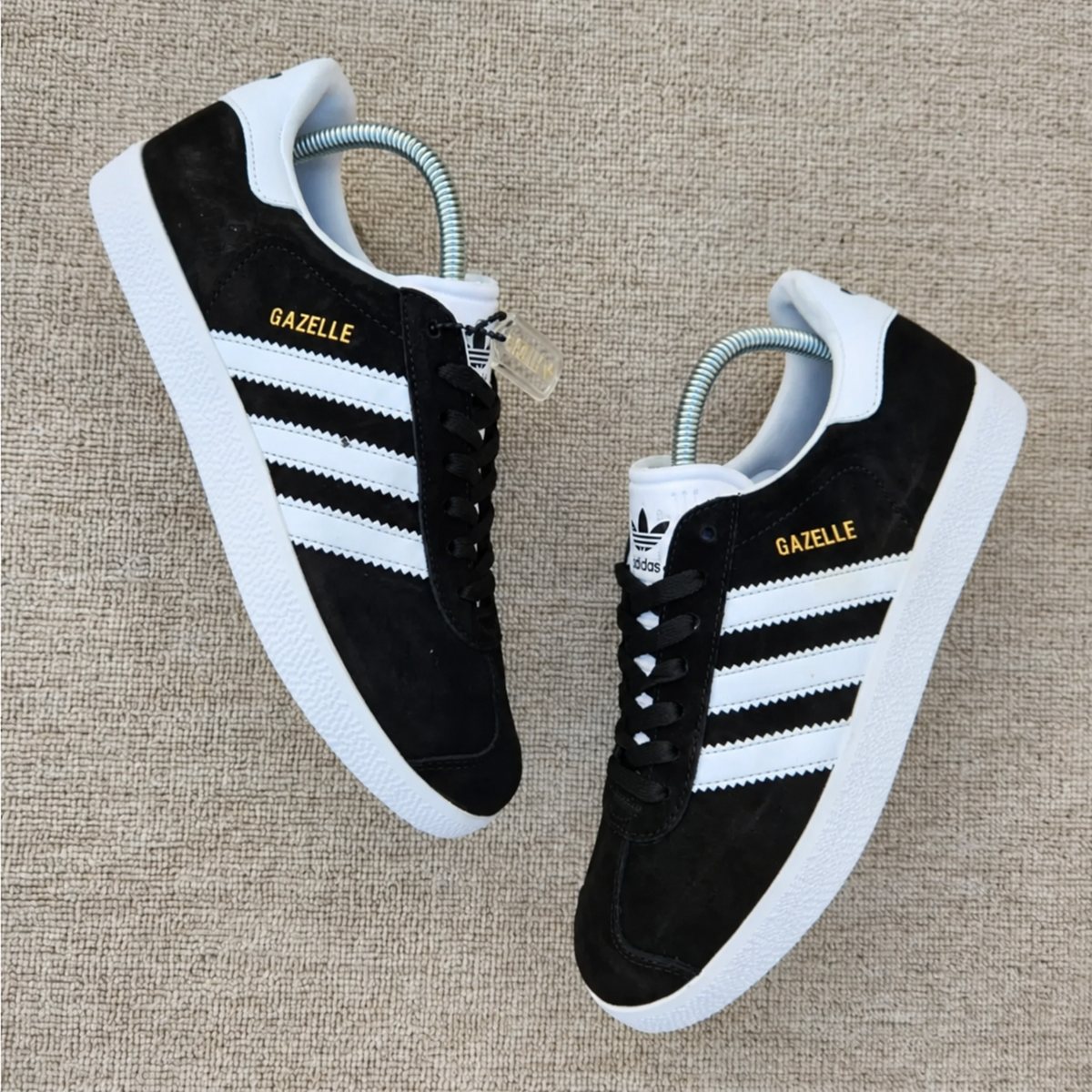 ADIDAS GAZELLE PRETO / BRANCO