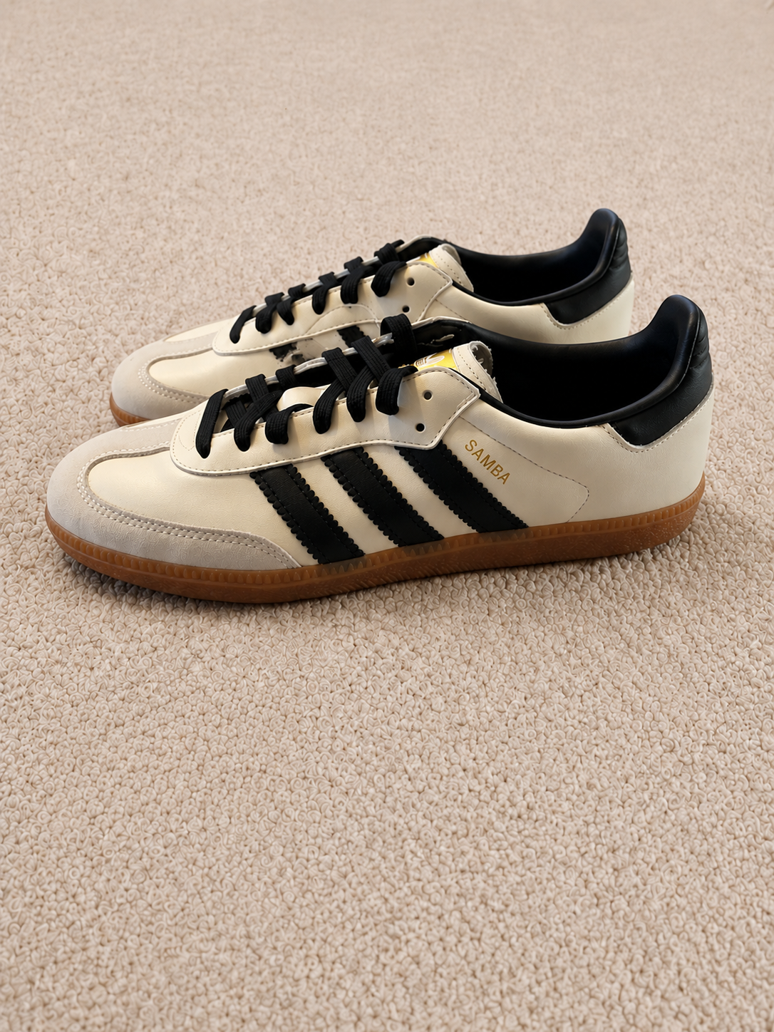 ADIDAS SAMBA BEGE / PRETO