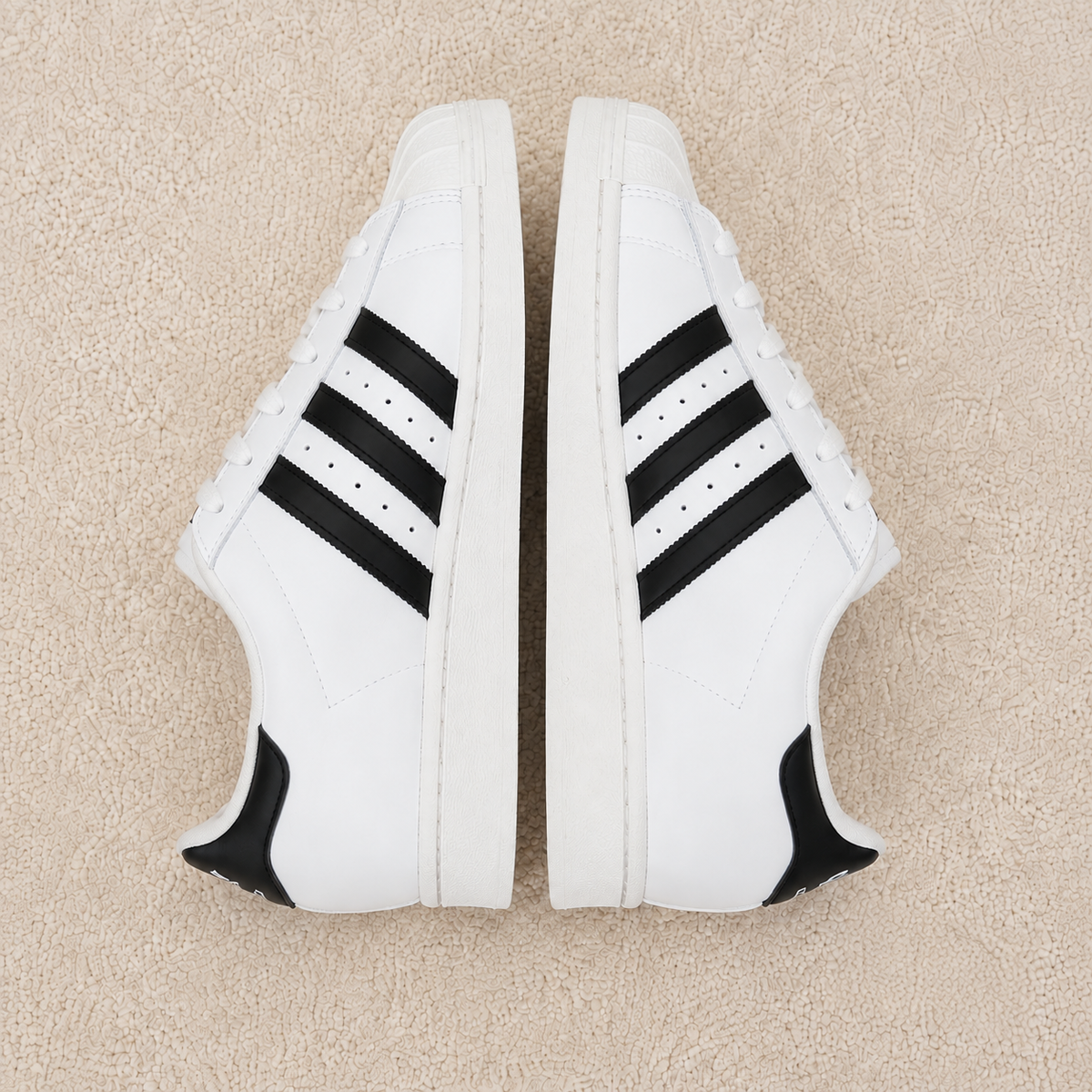 ADIDAS SUPERSTAR BRANCO / PRETO
