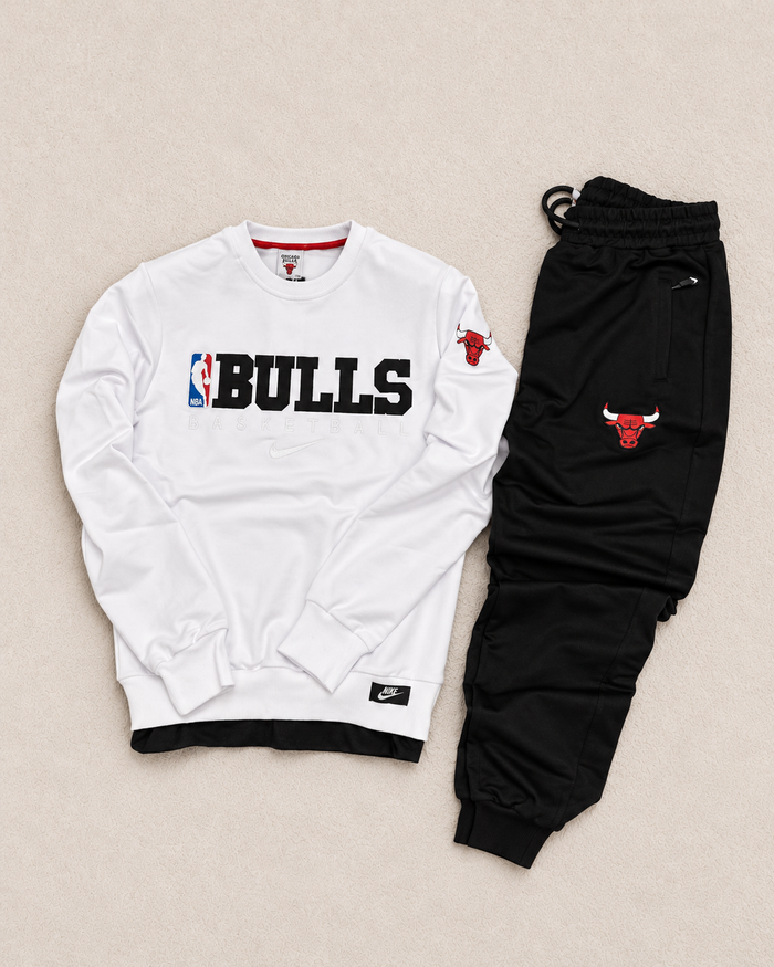 Conjunto Bulls Branco e Preto — fotografia 1