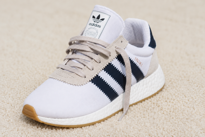 ADIDAS INIKI CINZA / PRETO