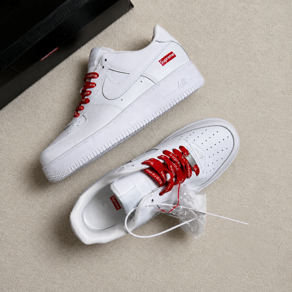 NIKE AIR FORCE 1 LOW SUPREME BRANCO