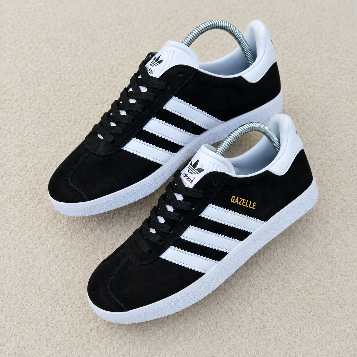 ADIDAS GAZELLE PRETO / BRANCO