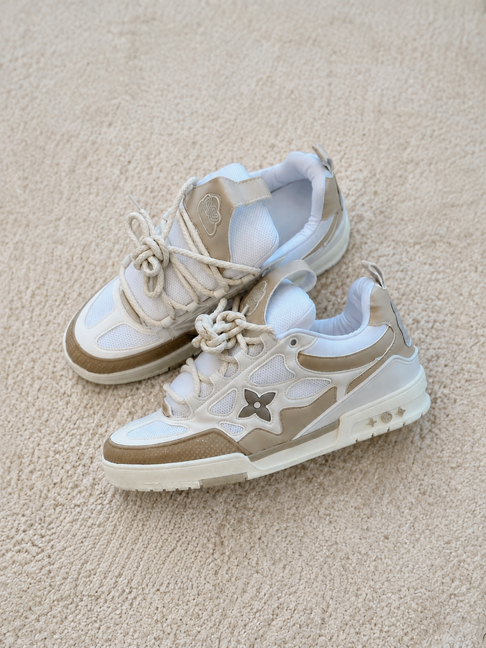LOUIS VUITTON LV SKATE BEGE / BRANCO