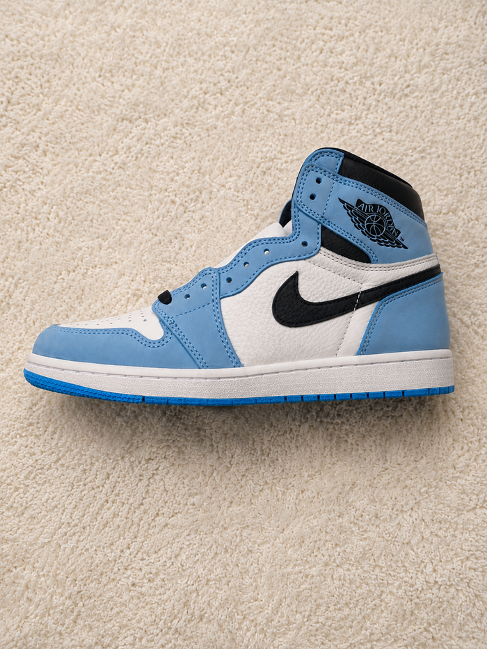 NIKE AIR JORDAN 1 HIGH AZUL / BRANCO / PRETO