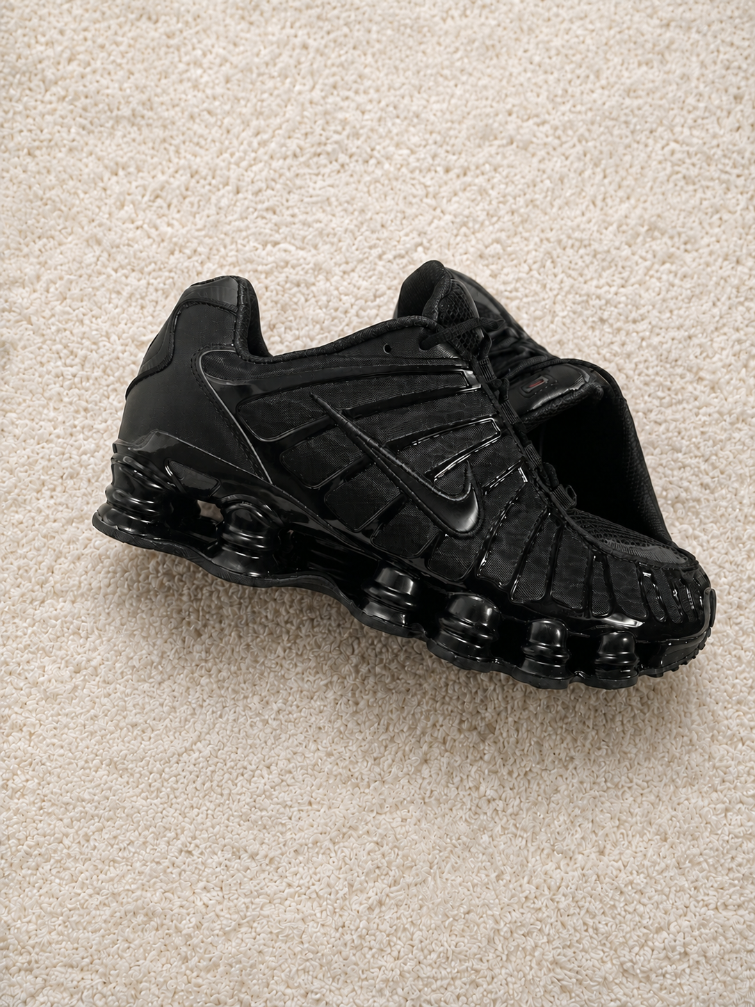 NIKE SHOX PRETO