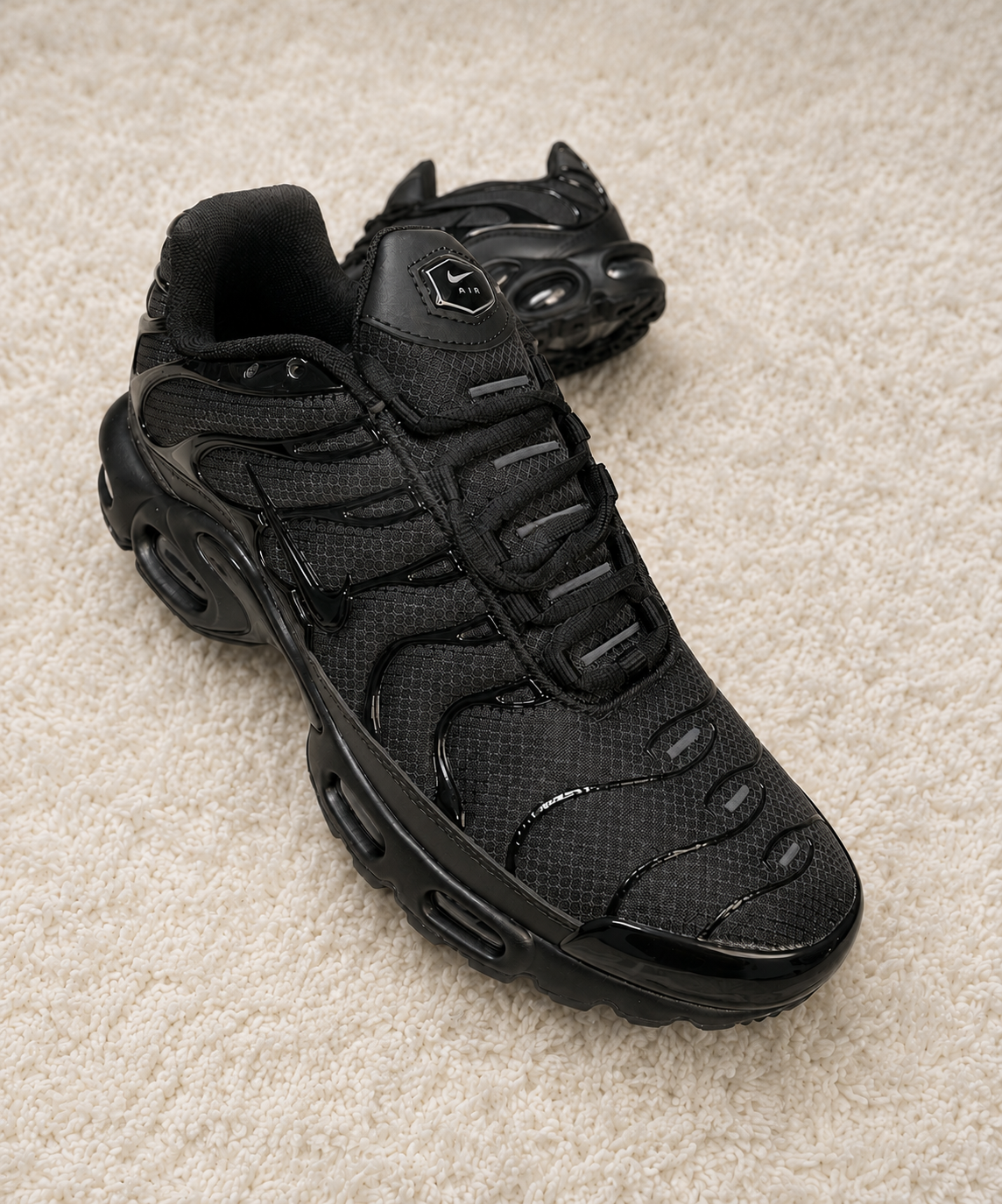 NIKE AIR MAX TN PRETO