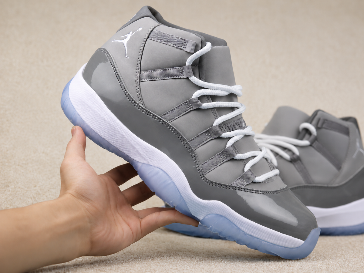 NIKE AIR JORDAN 11 COOL CINZA