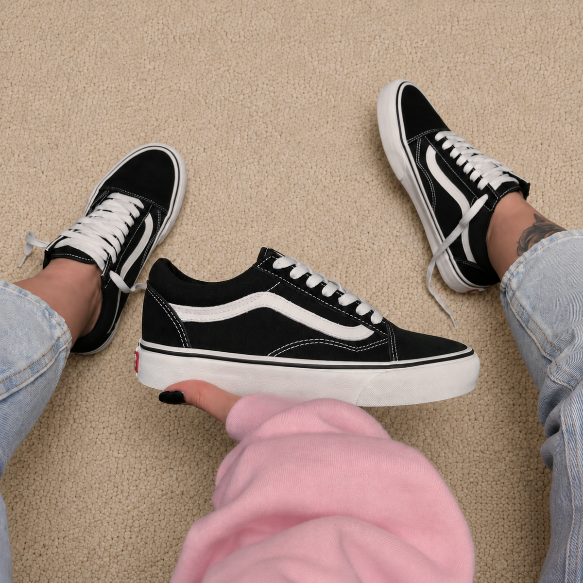 VANS OLD SKOOL PRETO / BRANCO